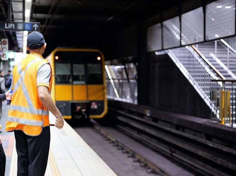 online platform for digital experts